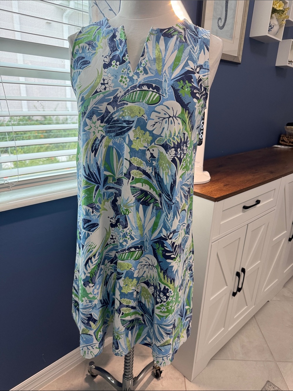 J. Maclauglin Sleeveless Tropical Print Shift Dress - Blue & Green